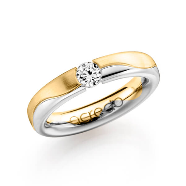 bicolor Trauring/Ehering in Gelbgold 585 Weissgold 585 mit 0,3 ct. Brillant tw, si von acredo - A-1120-5 bicolor Trauring/Ehering in Gelbgold 585 Weissgold 585 mit 0,3 ct. Brillant tw, si von acredo - A-1120-5