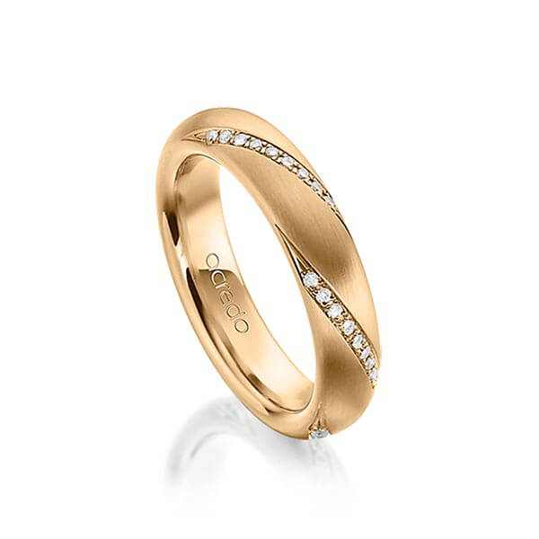 klassischer Trauring/Ehering in Roségold 750 mit zus. 0,225 ct. Brillant tw, si von acredo - A-1474-4 klassischer Trauring/Ehering in Roségold 750 mit zus. 0,225 ct. Brillant tw, si von acredo - A-1474-4