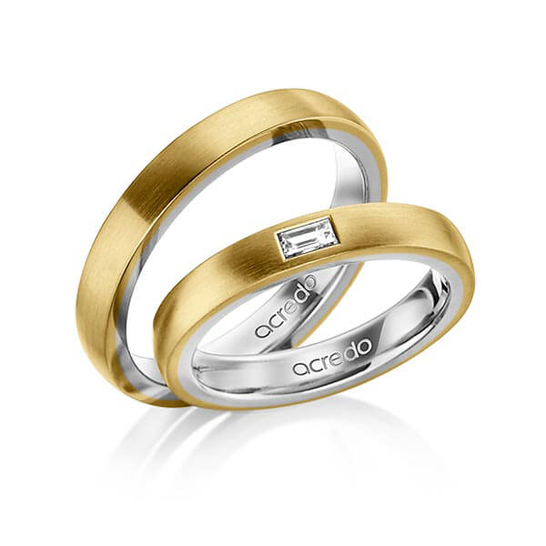 Paar bicolor Trauringe/Eheringe in aussen Gelbgold 750 , innen Platin 950 mit zus. 0,15 ct. Baguette-Diamant tw, vs von acredo - A-1467-13 Paar bicolor Trauringe/Eheringe in aussen Gelbgold 750 , innen Platin 950 mit zus. 0,15 ct. Baguette-Diamant tw, vs von acredo - A-1467-13