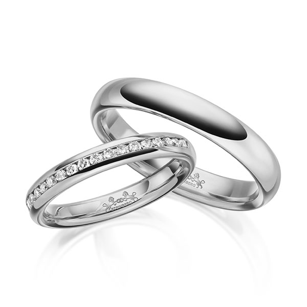 Paar klassische Memoire-Trauringe/Eheringe in außen Graugold 585 , innen Graugold 585 halbausgefasst mit zus. 0,3 ct. Brillant tw, si von Steinberg - Q-1638-8 Paar klassische Memoire-Trauringe/Eheringe in außen Graugold 585 , innen Graugold 585 halbausgefasst mit zus. 0,3 ct. Brillant tw, si von Steinberg - Q-1638-8