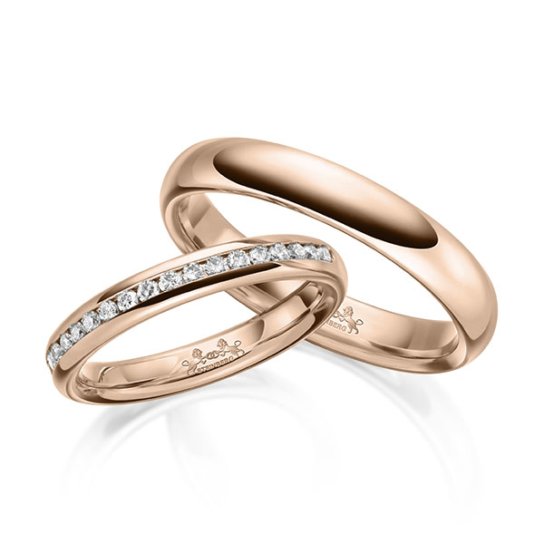 Paar klassische Memoire-Trauringe/Eheringe in außen Rotgold 585 , innen Rotgold 585 halbausgefasst mit zus. 0,3 ct. Brillant tw, si von Steinberg - Q-1638-6 Paar klassische Memoire-Trauringe/Eheringe in außen Rotgold 585 , innen Rotgold 585 halbausgefasst mit zus. 0,3 ct. Brillant tw, si von Steinberg - Q-1638-6