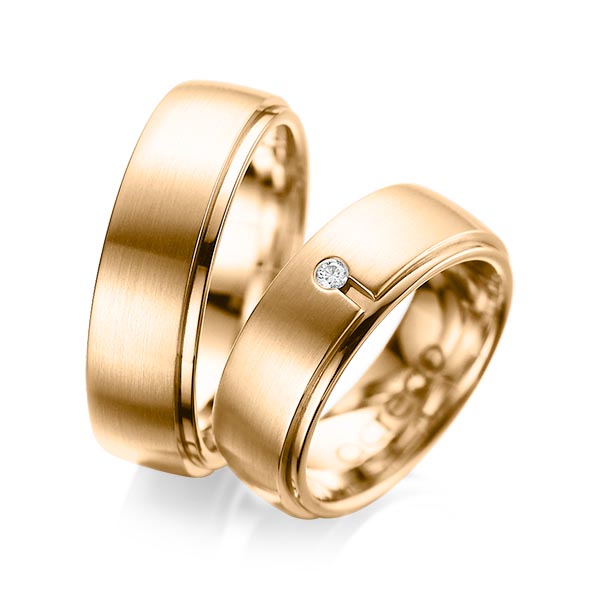 Paar klassische Trauringe/Eheringe in aussen Roségold 585 , innen Roségold 585 mit zus. 0,03 ct. Brillant tw, si von acredo - A-1090-9 Paar klassische Trauringe/Eheringe in aussen Roségold 585 , innen Roségold 585 mit zus. 0,03 ct. Brillant tw, si von acredo - A-1090-9