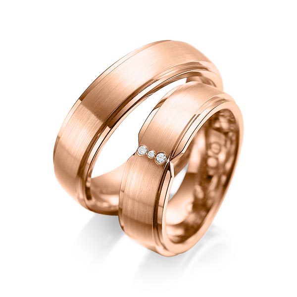 Paar klassische Trauringe/Eheringe in aussen Rotgold 585 , innen Rotgold 585 mit zus. 0,025 ct. Brillant tw, si von acredo - A-1063-10 Paar klassische Trauringe/Eheringe in aussen Rotgold 585 , innen Rotgold 585 mit zus. 0,025 ct. Brillant tw, si von acredo - A-1063-10