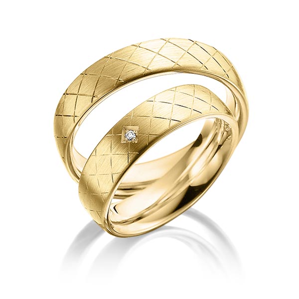 Paar klassische Trauringe/Eheringe in Gelbgold 375 mit zus. 0,02 ct. Brillant tw, si von Steinberg - T-1106-2 Paar klassische Trauringe/Eheringe in Gelbgold 375 mit zus. 0,02 ct. Brillant tw, si von Steinberg - T-1106-2