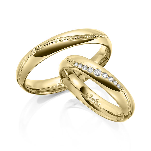 Paar klassische Trauringe/Eheringe in Gelbgold 585 mit zus. 0,104 ct. Brillant tw, si tw, vs von Steinberg - Q-1651-6 Paar klassische Trauringe/Eheringe in Gelbgold 585 mit zus. 0,104 ct. Brillant tw, si tw, vs von Steinberg - Q-1651-6