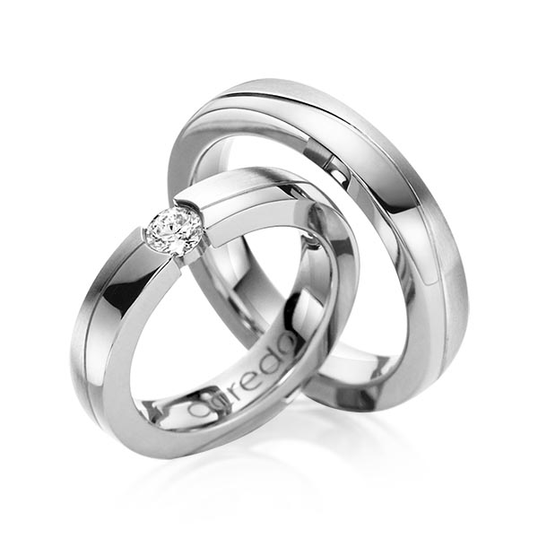 Paar klassische Trauringe/Eheringe in Graugold 585 mit 0,3 ct. Brillant tw, vs von acredo - A-1119-8 Paar klassische Trauringe/Eheringe in Graugold 585 mit 0,3 ct. Brillant tw, vs von acredo - A-1119-8