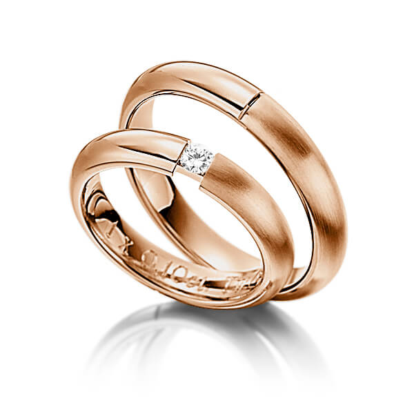 Paar klassische Trauringe/Eheringe in Rotgold 585 mit zus. 0,25 ct. Brillant tw, si von 123gold - P-1120-9 Paar klassische Trauringe/Eheringe in Rotgold 585 mit zus. 0,25 ct. Brillant tw, si von 123gold - P-1120-9