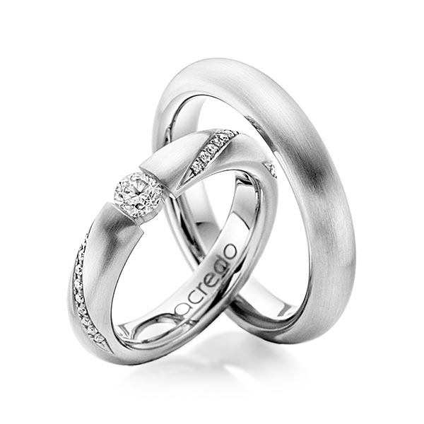 Paar klassische Trauringe/Eheringe in Weissgold 585 mit 0,3 ct. + zus. 0,225 ct. Brillant tw, si von acredo - A-1106-1 Paar klassische Trauringe/Eheringe in Weissgold 585 mit 0,3 ct. + zus. 0,225 ct. Brillant tw, si von acredo - A-1106-1