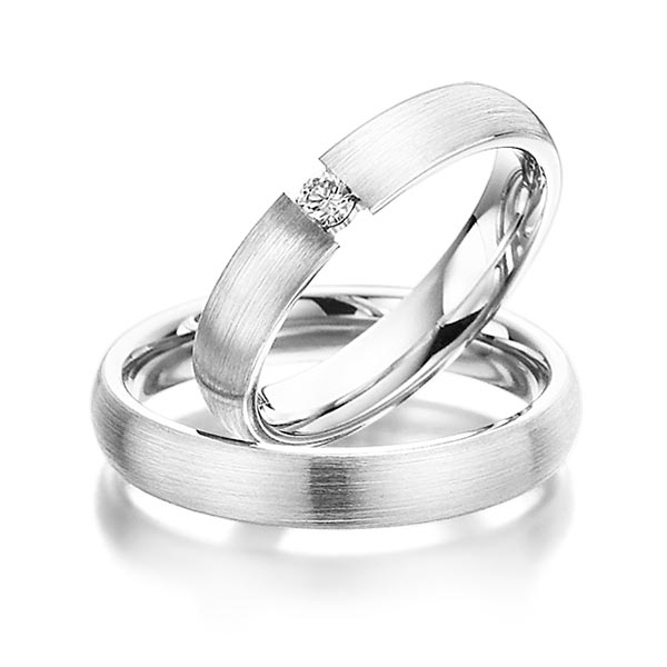 Paar klassische Trauringe/Eheringe in Weissgold 585 mit zus. 0,06 ct. Brillant tw, si von Steinberg - Q-1083-1 Paar klassische Trauringe/Eheringe in Weissgold 585 mit zus. 0,06 ct. Brillant tw, si von Steinberg - Q-1083-1