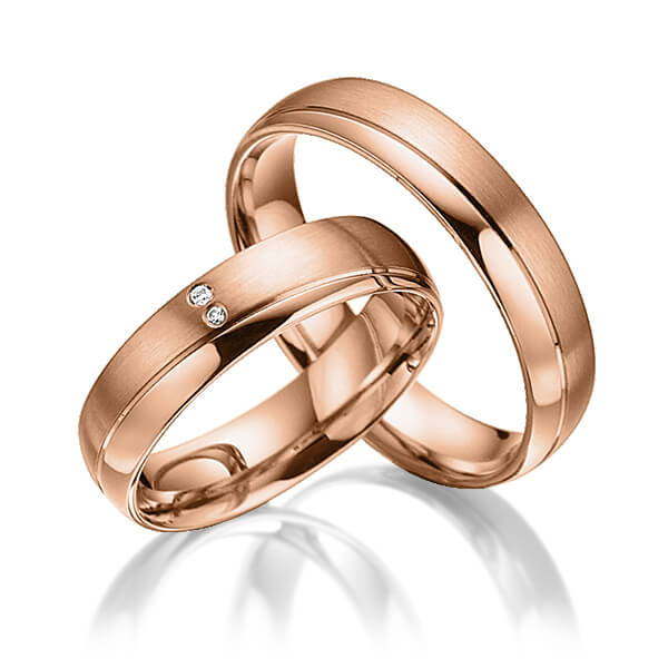 Set Klassieke trouwringen in roodgoud 14 kt. met in totaal 0,015 ct. Briljant tw/si van acredo - A-3018-5 Set Klassieke trouwringen in roodgoud 14 kt. met in totaal 0,015 ct. Briljant tw/si van acredo - A-3018-5
