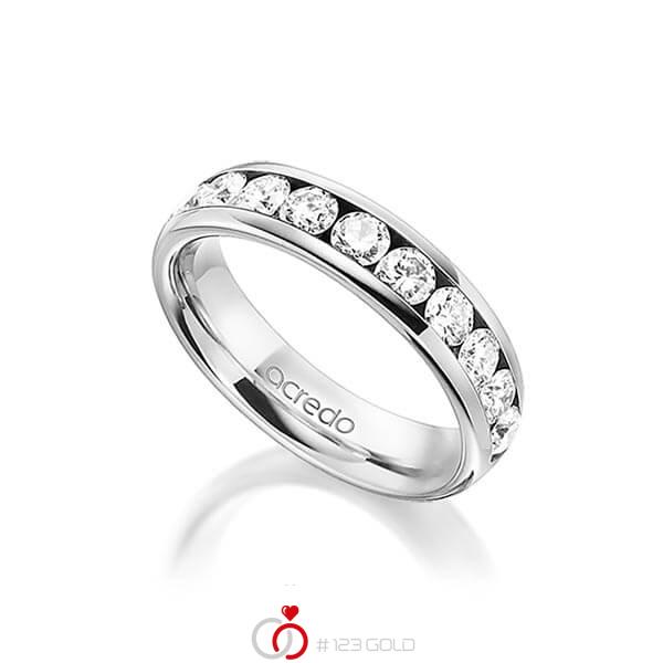 klassischer Memoire-Trauring/Ehering in außen Weißgold 585 , innen Weißgold 585 halbausgefasst mit zus. 1,1 ct. Brillant tw, si von acredo - A-1558-4 klassischer Memoire-Trauring/Ehering in außen Weißgold 585 , innen Weißgold 585 halbausgefasst mit zus. 1,1 ct. Brillant tw, si von acredo - A-1558-4