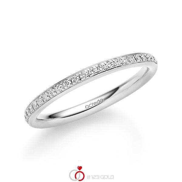 klassischer Memoire-Trauring/Ehering in Weißgold 585 halbausgefasst mit zus. 0,184 ct. Brillant tw, si von acredo - A-1724-1 klassischer Memoire-Trauring/Ehering in Weißgold 585 halbausgefasst mit zus. 0,184 ct. Brillant tw, si von acredo - A-1724-1