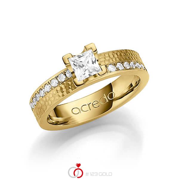 klassischer Trauring/Ehering in Gelbgold 585 gehämmert Struktur mit 0,5 ct. + zus. 0,54 ct. Prinzess-Diamant & Brillant tw, vs tw, si von acredo - A-1247-5 klassischer Trauring/Ehering in Gelbgold 585 gehämmert Struktur mit 0,5 ct. + zus. 0,54 ct. Prinzess-Diamant & Brillant tw, vs tw, si von acredo - A-1247-5