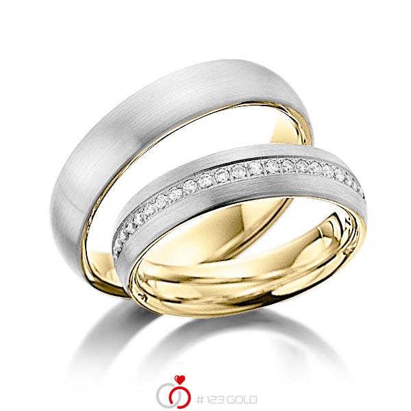 Paar bicolor Memoire-Trauringe/Eheringe in außen Graugold 585 , innen Gelbgold 585 halbausgefasst mit zus. 0,23 ct. Brillant tw, si von Steinberg - Q-1216-3 Paar bicolor Memoire-Trauringe/Eheringe in außen Graugold 585 , innen Gelbgold 585 halbausgefasst mit zus. 0,23 ct. Brillant tw, si von Steinberg - Q-1216-3