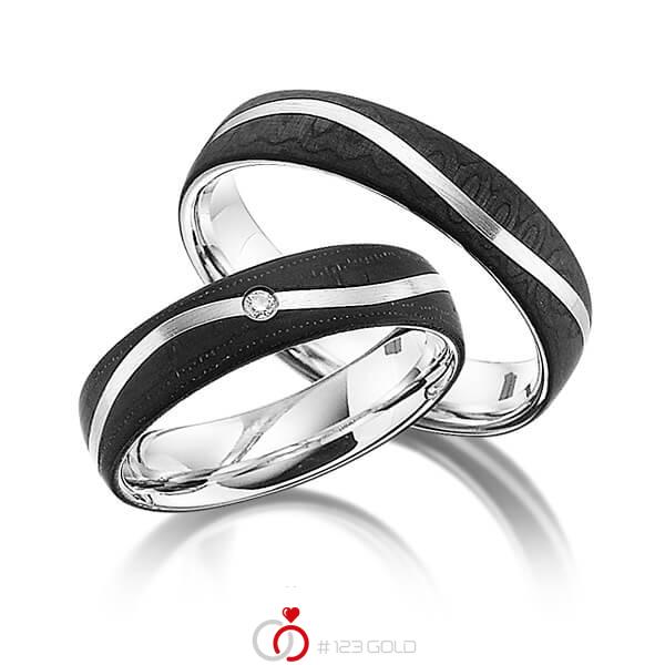 Paar Carbon Trauringe/Eheringe in Weissgold 585 Carbon-Einzug mit zus. 0,02 ct. Brillant tw, si von 123gold - Y-1346-5 Paar Carbon Trauringe/Eheringe in Weissgold 585 Carbon-Einzug mit zus. 0,02 ct. Brillant tw, si von 123gold - Y-1346-5
