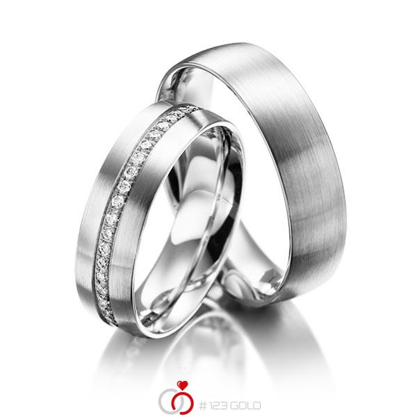 Paar klassische Memoire-Trauringe/Eheringe in außen Weißgold 585 , innen Weißgold 585 halbausgefasst mit zus. 0,23 ct. Brillant tw, si von Steinberg - Q-1217-7 Paar klassische Memoire-Trauringe/Eheringe in außen Weißgold 585 , innen Weißgold 585 halbausgefasst mit zus. 0,23 ct. Brillant tw, si von Steinberg - Q-1217-7