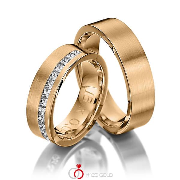 Paar klassische Memoire-Trauringe/Eheringe in Roségold 585 halbausgefasst mit zus. 0,68 ct. Prinzess-Diamant tw, si von Steinberg - Q-1220-5 Paar klassische Memoire-Trauringe/Eheringe in Roségold 585 halbausgefasst mit zus. 0,68 ct. Prinzess-Diamant tw, si von Steinberg - Q-1220-5