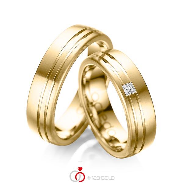 Paar klassische Trauringe/Eheringe in außen Gelbgold 585 , innen Gelbgold 585 mit zus. 0,05 ct. Prinzess-Diamant tw, si von acredo - A-1040-3 Paar klassische Trauringe/Eheringe in außen Gelbgold 585 , innen Gelbgold 585 mit zus. 0,05 ct. Prinzess-Diamant tw, si von acredo - A-1040-3