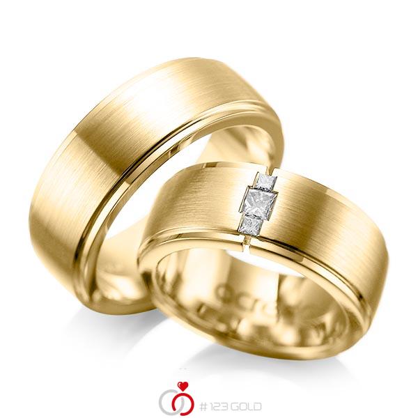 Paar klassische Trauringe/Eheringe in aussen Gelbgold 585 , innen Gelbgold 585 mit zus. 0,21 ct. Prinzess-Diamant tw, si von acredo - A-1087-9 Paar klassische Trauringe/Eheringe in aussen Gelbgold 585 , innen Gelbgold 585 mit zus. 0,21 ct. Prinzess-Diamant tw, si von acredo - A-1087-9