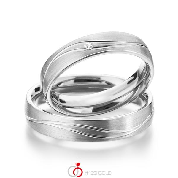 Paar klassische Trauringe/Eheringe in Weißgold 585 mit zus. 0,015 ct. Brillant tw, si von 123gold - P-1150-5 Paar klassische Trauringe/Eheringe in Weißgold 585 mit zus. 0,015 ct. Brillant tw, si von 123gold - P-1150-5