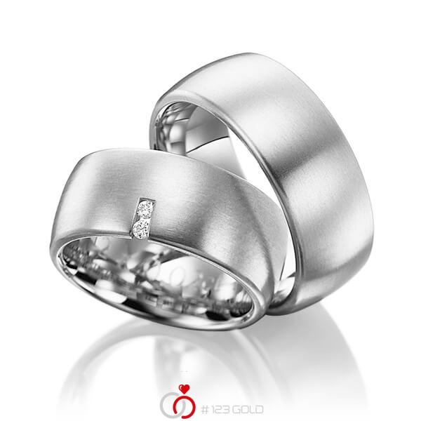 Paar klassische Trauringe/Eheringe in Weißgold 585 mit zus. 0,04 ct. Brillant tw, si von Steinberg - Q-1237-2 Paar klassische Trauringe/Eheringe in Weißgold 585 mit zus. 0,04 ct. Brillant tw, si von Steinberg - Q-1237-2