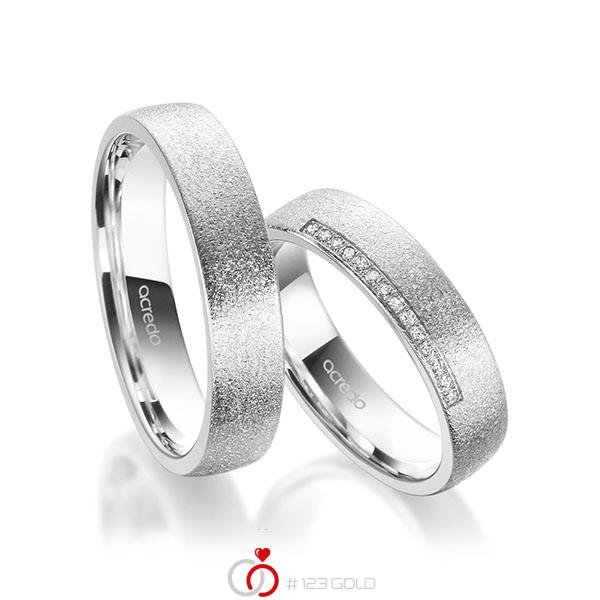 Paar klassische Trauringe/Eheringe in Weissgold 585 mit zus. 0,07 ct. Brillant tw, si von acredo - A-1958-4 Paar klassische Trauringe/Eheringe in Weissgold 585 mit zus. 0,07 ct. Brillant tw, si von acredo - A-1958-4
