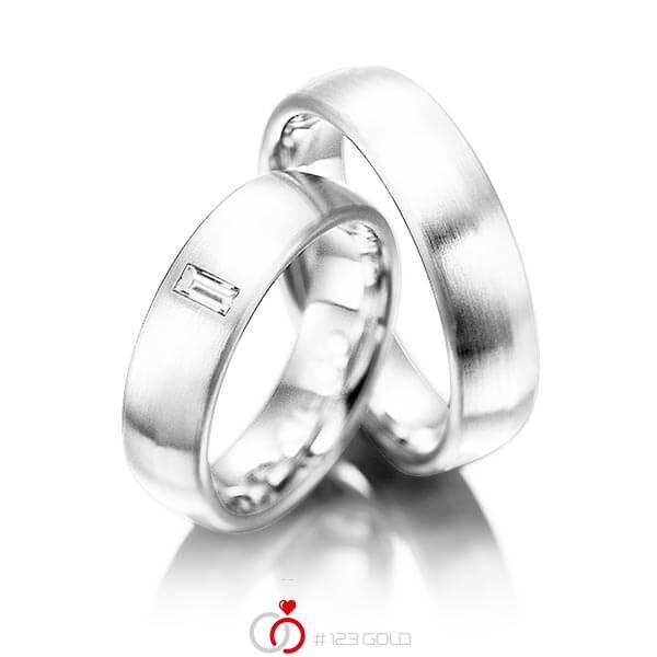 Paar klassische Trauringe/Eheringe in Weissgold 585 mit zus. 0,1 ct. Baguette-Diamant tw, vs von acredo - A-1002-8 Paar klassische Trauringe/Eheringe in Weissgold 585 mit zus. 0,1 ct. Baguette-Diamant tw, vs von acredo - A-1002-8