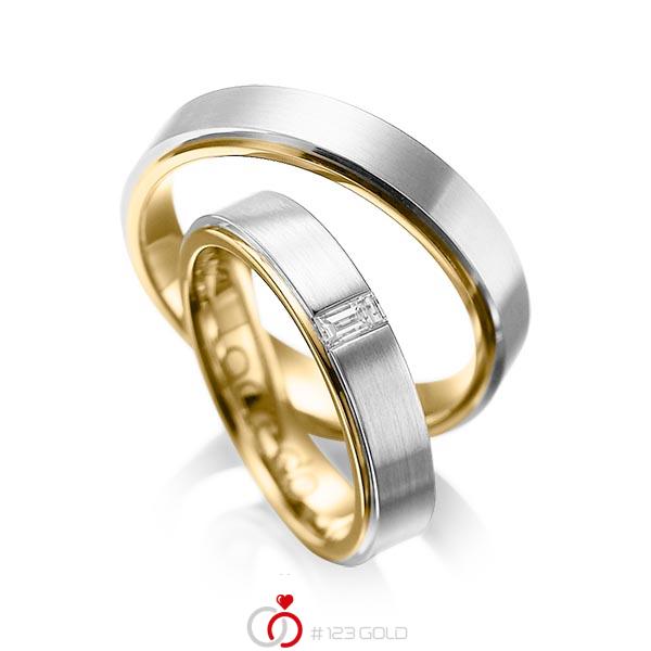 Set Bicolor trouwringen in buiten platina 950 , binnen geelgoud 18 kt. met in totaal 0,12 ct. Baguette-Diamant tw,vs van acredo - A-1054-7 Set Bicolor trouwringen in buiten platina 950 , binnen geelgoud 18 kt. met in totaal 0,12 ct. Baguette-Diamant tw,vs van acredo - A-1054-7