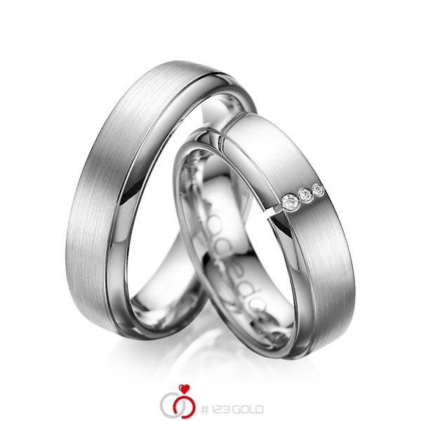 Set Klassieke trouwringen in grijsgoud 14 kt. met in totaal 0,03 ct. Briljant tw/si van acredo - A-1067-7 Set Klassieke trouwringen in grijsgoud 14 kt. met in totaal 0,03 ct. Briljant tw/si van acredo - A-1067-7