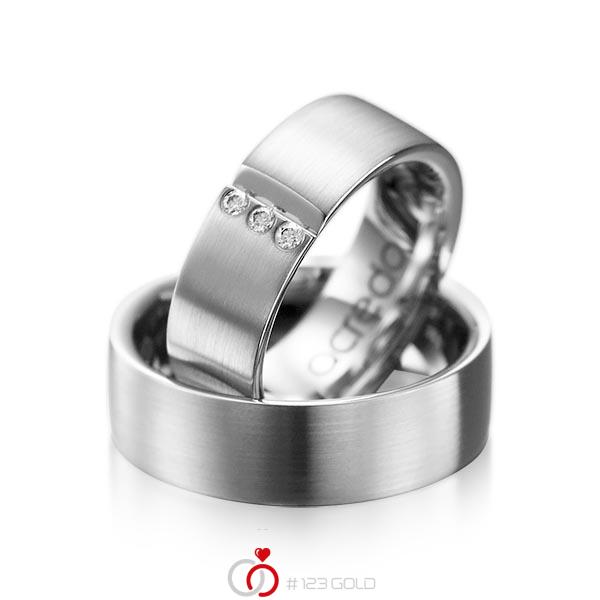 Set klassieke trouwringen in grijsgoud 14 kt. met in totaal 0,06 ct. Briljant tw/si van acredo - A-1068-4 Set klassieke trouwringen in grijsgoud 14 kt. met in totaal 0,06 ct. Briljant tw/si van acredo - A-1068-4