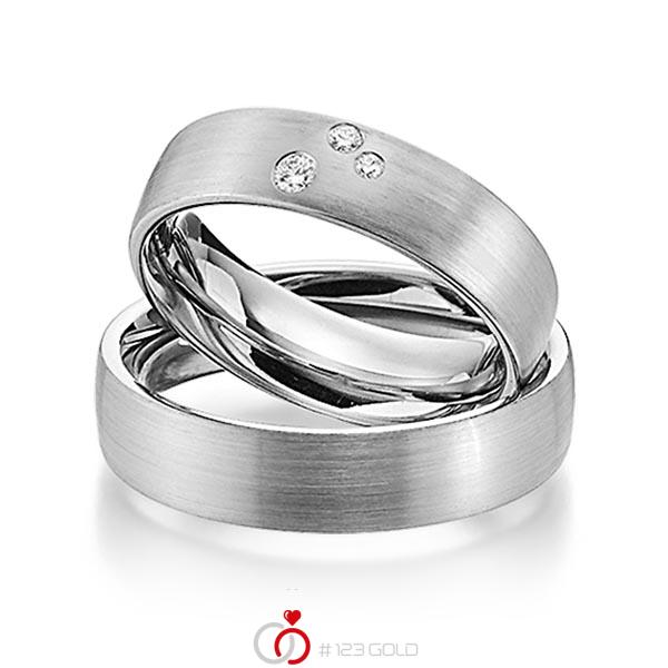 Set klassieke trouwringen in grijsgoud 14 kt. met in totaal 0,07 ct. Briljant tw/si van Steinberg - Q-1347-11 Set klassieke trouwringen in grijsgoud 14 kt. met in totaal 0,07 ct. Briljant tw/si van Steinberg - Q-1347-11