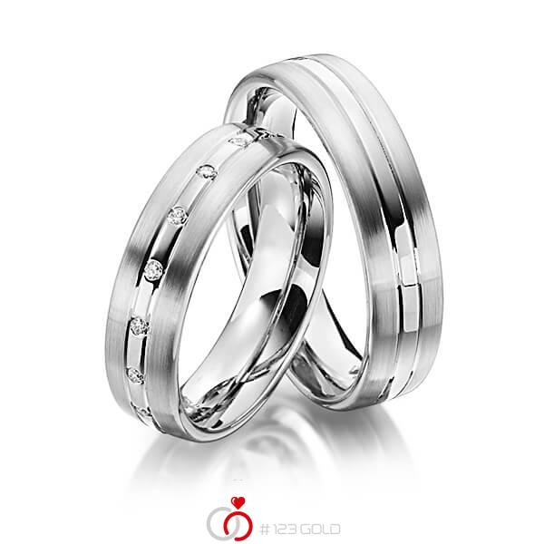 Set Klassieke trouwringen in grijsgoud 14 kt. met in totaal 0,17 ct. Briljant tw/si van Steinberg - Q-1345-5 Set Klassieke trouwringen in grijsgoud 14 kt. met in totaal 0,17 ct. Briljant tw/si van Steinberg - Q-1345-5