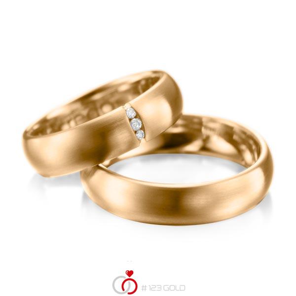 Set klassieke trouwringen in roségoud 14 kt. met in totaal 0,035 ct. Briljant tw/si van acredo - A-1059-4 Set klassieke trouwringen in roségoud 14 kt. met in totaal 0,035 ct. Briljant tw/si van acredo - A-1059-4