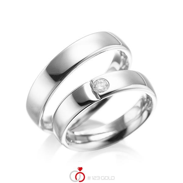 Set klassieke trouwringen in witgoud 14 kt. met in totaal 0,12 ct. Briljant tw/si van acredo - A-1027-6 Set klassieke trouwringen in witgoud 14 kt. met in totaal 0,12 ct. Briljant tw/si van acredo - A-1027-6