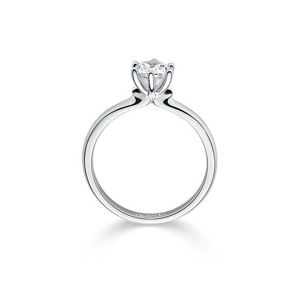 Diamond ring with 6 prong setting, Width: 1,90, Height: 1,30