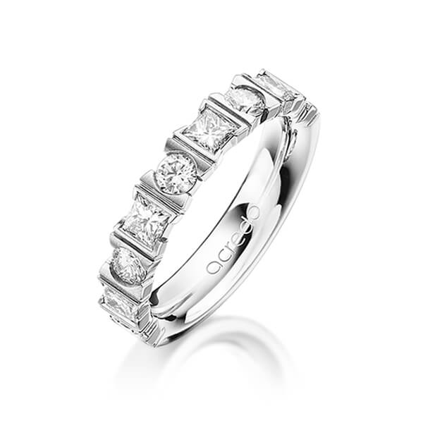 classic wedding band in Platinum 950 with in total 1,2 ct. princess diamond & brilliant tw,vs by acredo - A-1245-1 classic wedding band in Platinum 950 with in total 1,2 ct. princess diamond & brilliant tw,vs by acredo - A-1245-1