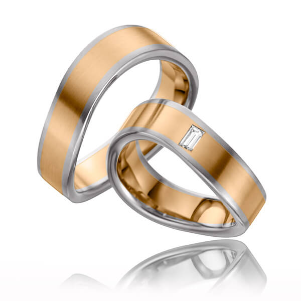Paar bicolor Trauringe/Eheringe in Weißgold 585 Roségold 585 mit zus. 0,1 ct. Baguette-Diamant tw, vs von 123gold - P-1095-3 Paar bicolor Trauringe/Eheringe in Weißgold 585 Roségold 585 mit zus. 0,1 ct. Baguette-Diamant tw, vs von 123gold - P-1095-3