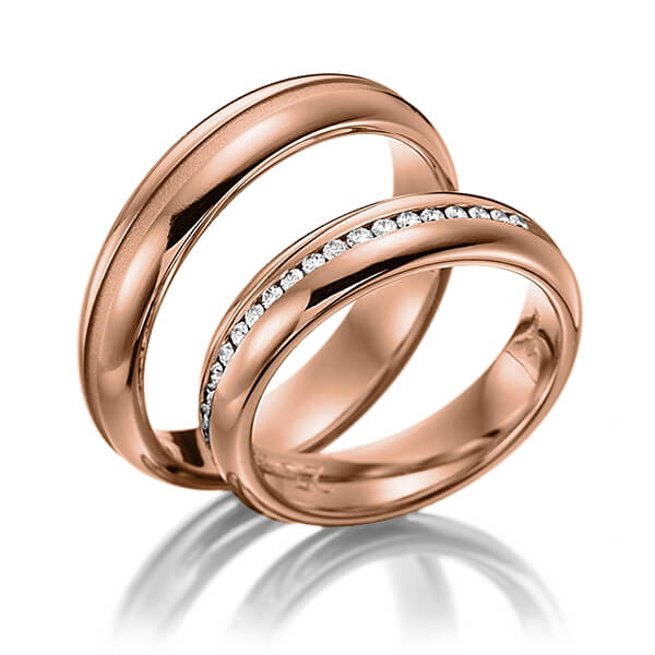 Paar klassische Memoire-Trauringe/Eheringe in Rotgold 585 halbausgefasst mit zus. 0,22 ct. Brillant tw, si von Steinberg - Q-1206-6 Paar klassische Memoire-Trauringe/Eheringe in Rotgold 585 halbausgefasst mit zus. 0,22 ct. Brillant tw, si von Steinberg - Q-1206-6