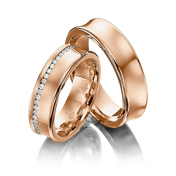 Paar klassische Memoire-Trauringe/Eheringe in Rotgold 585 vollausgefasst mit zus. 0,4 ct. Brillant tw, si von Steinberg - Q-1232-3 Paar klassische Memoire-Trauringe/Eheringe in Rotgold 585 vollausgefasst mit zus. 0,4 ct. Brillant tw, si von Steinberg - Q-1232-3