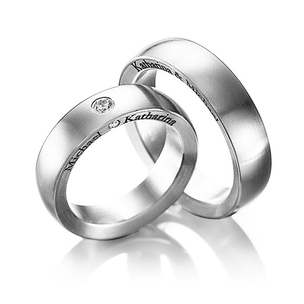 Paar klassische Trauringe/Eheringe in außen Weißgold 585 , innen Weißgold 585 mit zus. 0,11 ct. Brillant tw, si von 123GOLD - Y-1153-5 Paar klassische Trauringe/Eheringe in außen Weißgold 585 , innen Weißgold 585 mit zus. 0,11 ct. Brillant tw, si von 123GOLD - Y-1153-5