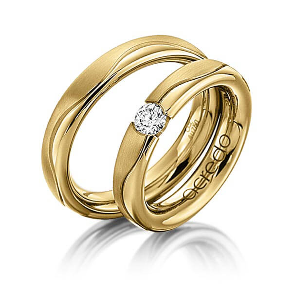 Paar klassische Trauringe/Eheringe in Gelbgold 585 mit 0,3 ct. Brillant tw, si von acredo - A-1120-11 Paar klassische Trauringe/Eheringe in Gelbgold 585 mit 0,3 ct. Brillant tw, si von acredo - A-1120-11