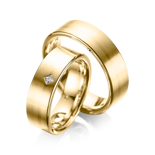 Paar klassische Trauringe/Eheringe in Gelbgold 585 mit zus. 0,03 ct. Prinzess-Diamant tw, si von acredo - A-1060-4