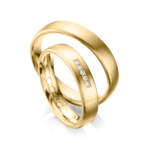 Paar klassische Trauringe/Eheringe in Gelbgold 585 mit zus. 0,05 ct. Brillant tw, si von acredo - A-1052-1 Paar klassische Trauringe/Eheringe in Gelbgold 585 mit zus. 0,05 ct. Brillant tw, si von acredo - A-1052-1