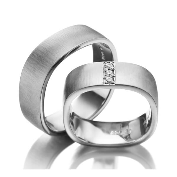 Paar klassische Trauringe/Eheringe in Platin 950 mit zus. 0,075 ct. Brillant tw, si von 123gold - P-1112-2 Paar klassische Trauringe/Eheringe in Platin 950 mit zus. 0,075 ct. Brillant tw, si von 123gold - P-1112-2