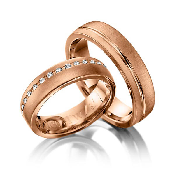 Paar klassische Trauringe/Eheringe in Rotgold 585 mit zus. 0,15 ct. Brillant tw, si von 123GOLD - Y-1024-16