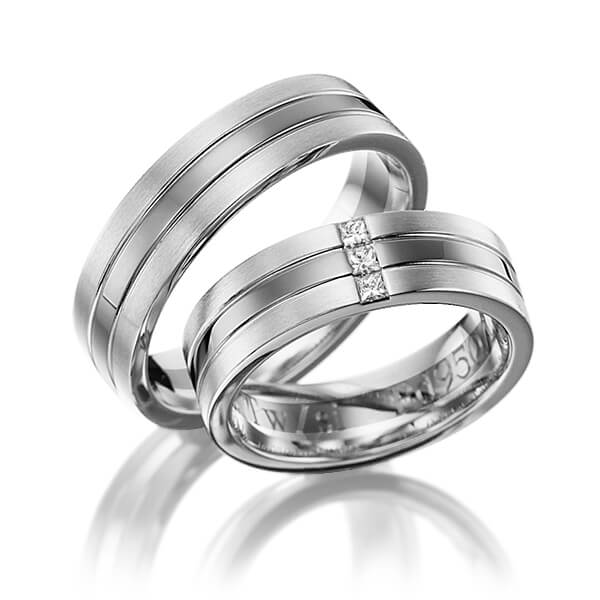 Pair bicolor wedding bands in White gold 14K (585/1000) dark grey gold 585 with in total 0,12 ct. princess diamond tw,si by Eternal Touch - Y-1148-16 Pair bicolor wedding bands in White gold 14K (585/1000) dark grey gold 585 with in total 0,12 ct. princess diamond tw,si by Eternal Touch - Y-1148-16