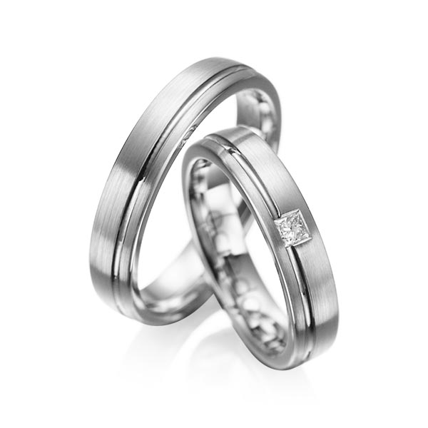 Pair classic wedding bands in Gray gold 14K (585/1000) with in total 0,08 ct. princess diamond tw,si by acredo - A-1018-8 Pair classic wedding bands in Gray gold 14K (585/1000) with in total 0,08 ct. princess diamond tw,si by acredo - A-1018-8