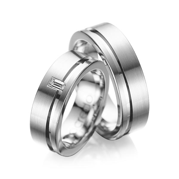 Pair classic wedding bands in Gray gold 14K (585/1000) with in total 0,12 ct. princess diamond tw,vs by acredo - A-1017-4 Pair classic wedding bands in Gray gold 14K (585/1000) with in total 0,12 ct. princess diamond tw,vs by acredo - A-1017-4