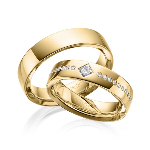 Pair classic wedding bands in outside Yellow gold 14K (585/1000) , inside Yellow gold 14K (585/1000) with in total 0,326 ct. princess diamond & brilliant tw,si by acredo - A-1626-6 Pair classic wedding bands in outside Yellow gold 14K (585/1000) , inside Yellow gold 14K (585/1000) with in total 0,326 ct. princess diamond & brilliant tw,si by acredo - A-1626-6