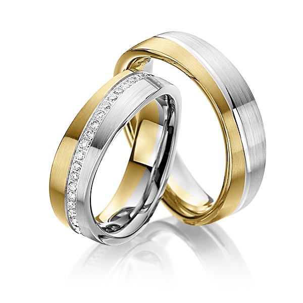Set Bicolor Memoire-trouwringen in geelgoud 14 kt. witgoud 14 kt. volledig gezet met in totaal 0,48 ct. Briljant tw/si van Steinberg - T-1113-1 Set Bicolor Memoire-trouwringen in geelgoud 14 kt. witgoud 14 kt. volledig gezet met in totaal 0,48 ct. Briljant tw/si van Steinberg - T-1113-1